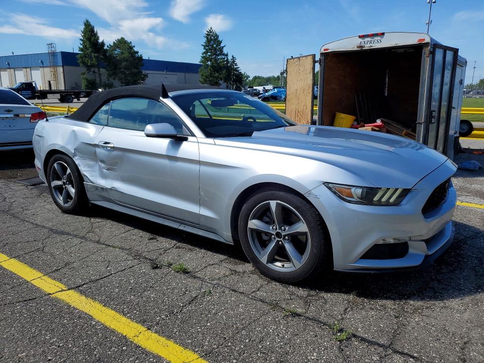 2015 Ford VIN 1FATP8EM6F5330536 COPART salvage auction — SIDE, Oh - Cert Of Title-Salvage, sold $2,900 on 2026-07-31 (photo 4)