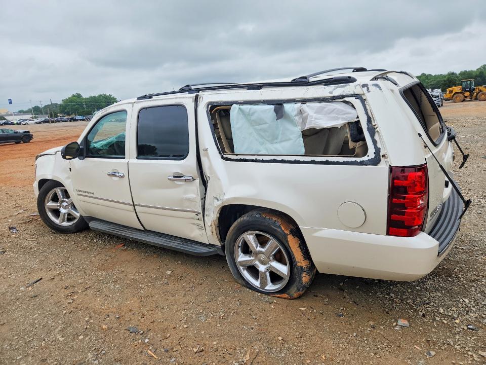 2012 Chevrolet Suburban VIN 1GNSCKE02CR185941 COPART salvage auction — ROLLOVER, Tx - Salvage Vehicle Title, sold $475 on 2026-07-09 (photo 2)