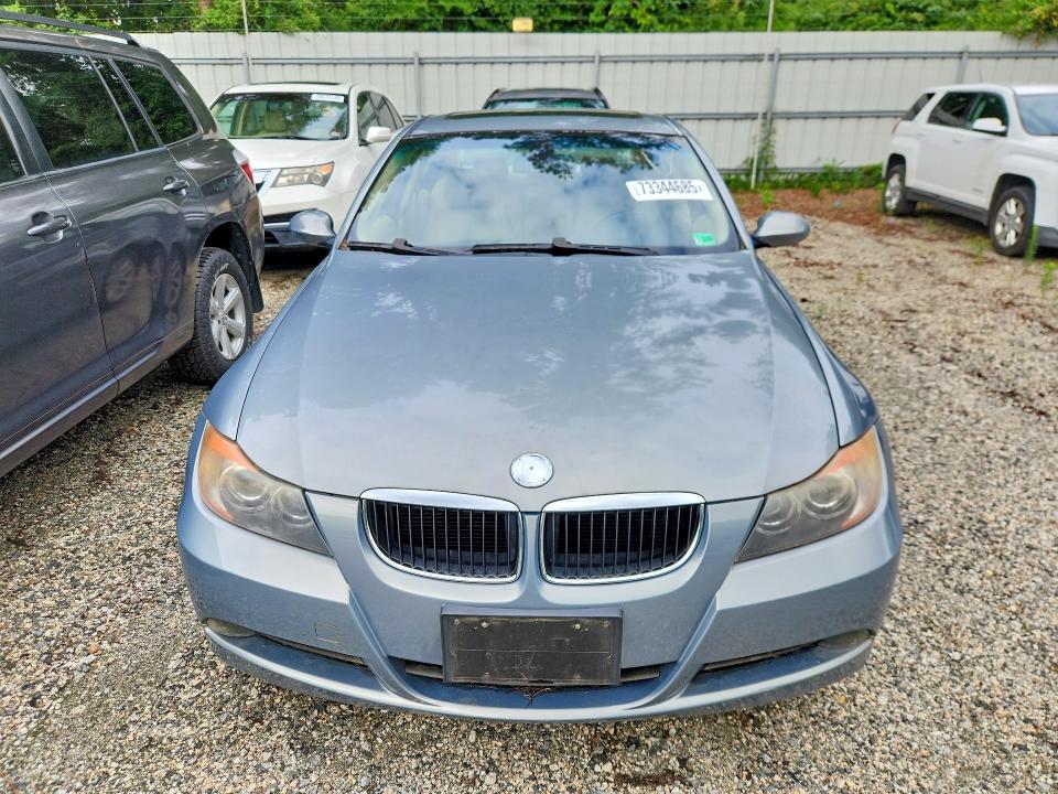 2006 BMW 3 series VIN WBAVB17536NK37596 COPART salvage auction — MECHANICAL, Va - Certificate Of Title, sold $450 on 2026-07-10 (photo 5)