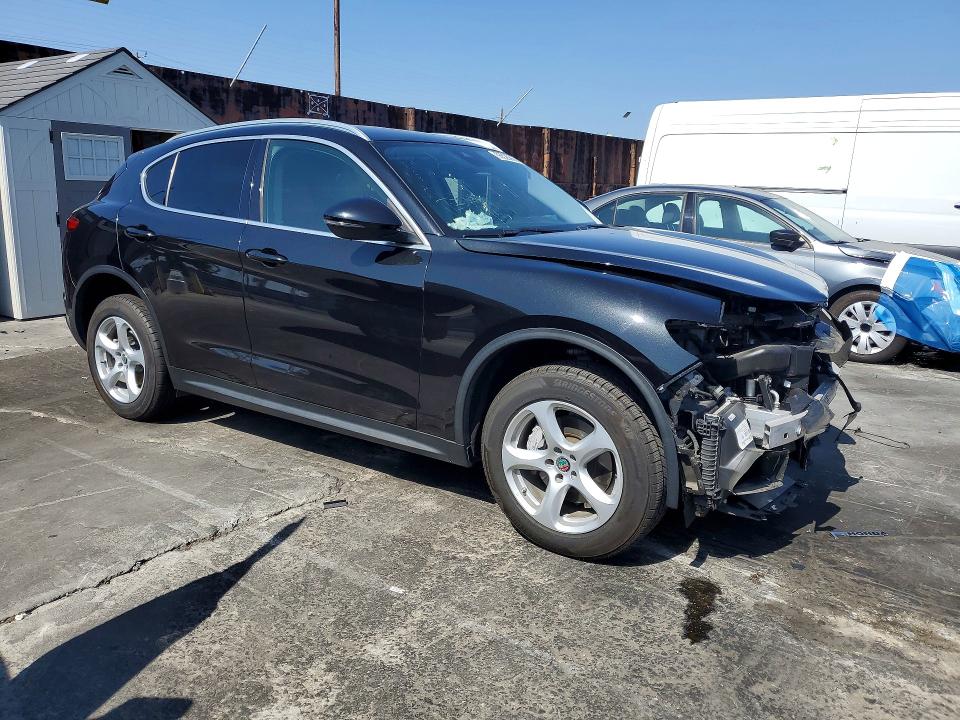 2020 Alfa romeo VIN ZASPAJAN6L7C88508 COPART salvage auction — FRONT END, Id - Salvage Certificate Of Title, sold $3,000 on 2026-08-26 (photo 4)