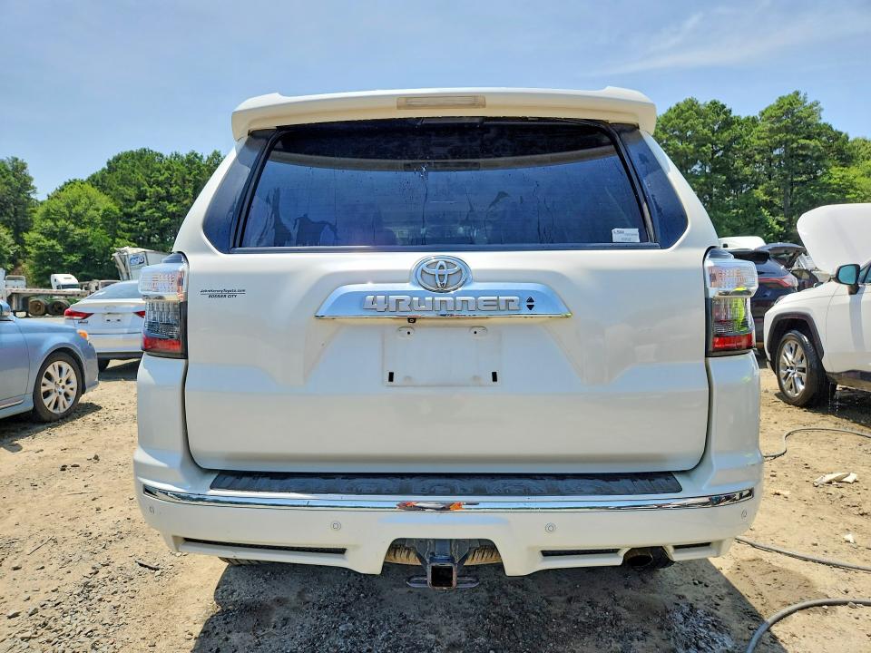 2015 Toyota 4runner VIN JTEZU5JR6F5107597 COPART salvage auction — WATER/FLOOD, La - Certificate Of Destruction, sold $20 on 2026-07-30 (photo 6)