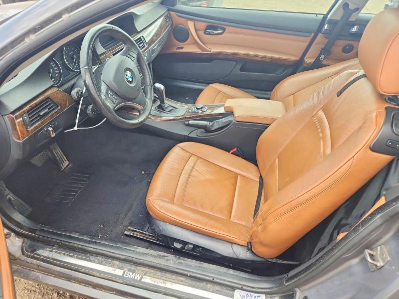 2009 BMW 3er VIN WBAWC33579P470229 COPART salvage auction — WATER/FLOOD, QC - IRRECUPERABLE, sold $350 on 2026-07-28 (photo 7)