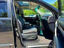 2018 Lexus Gx 460 VIN JTJBM7FXXJ5199358 COPART salvage auction — MINOR DENT/SCRATCHES, Wv - Certificate Of Title (P), sold $23,800 on 2026-07-15 (photo 8)