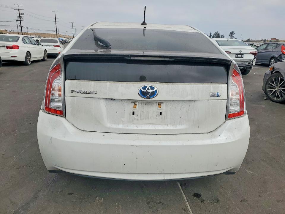 2014 Toyota VIN JTDKN3DU5E0390917 COPART salvage auction — MINOR DENT/SCRATCHES, Ca - Salvage Certificate, sold $3,300 on 2026-07-08 (photo 6)