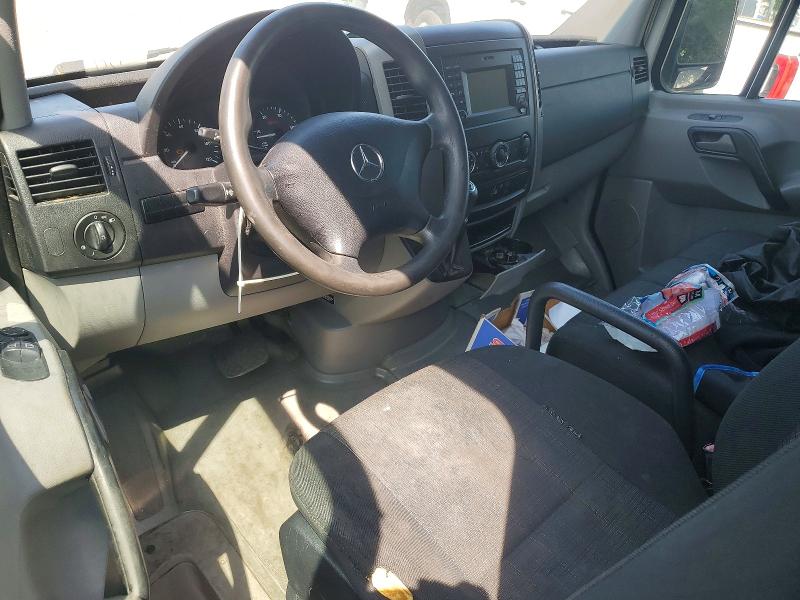 2015 Mercedes-benz Sprinter VIN WD3PE7CC8FP110948 COPART salvage auction — MINOR DENT/SCRATCHES, Md - Certificate Of Title, sold $3,300 on 2026-07-13 (photo 8)