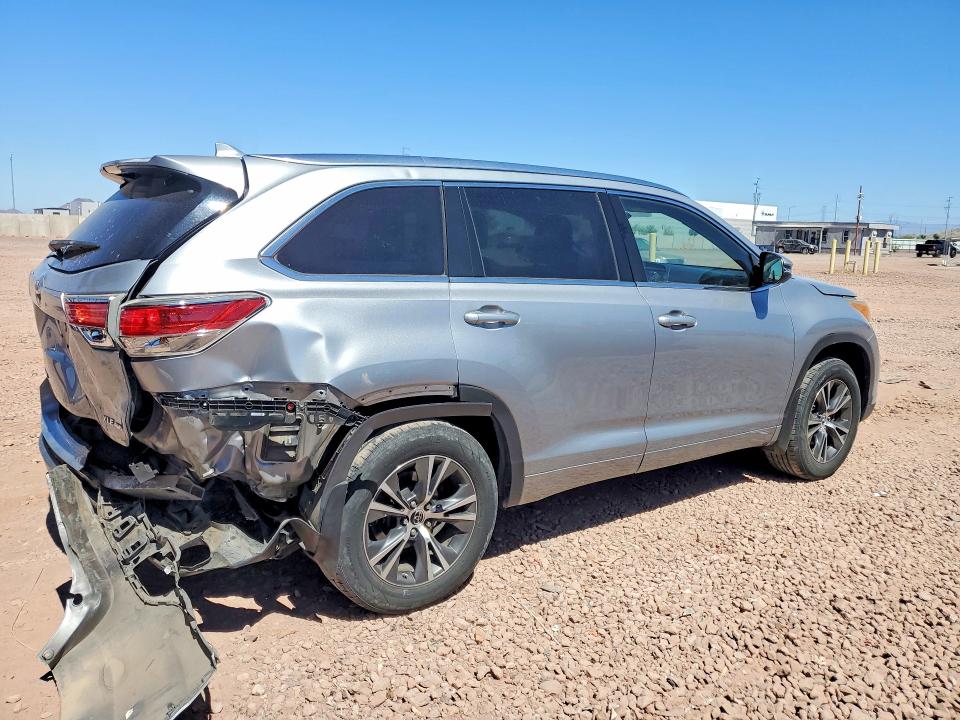 2016 Toyota Highlander VIN 5TDJKRFH6GS259485 COPART salvage auction — REAR END, Az - Cert Of Title - Salvage, sold $300 on 2026-07-28 (photo 3)