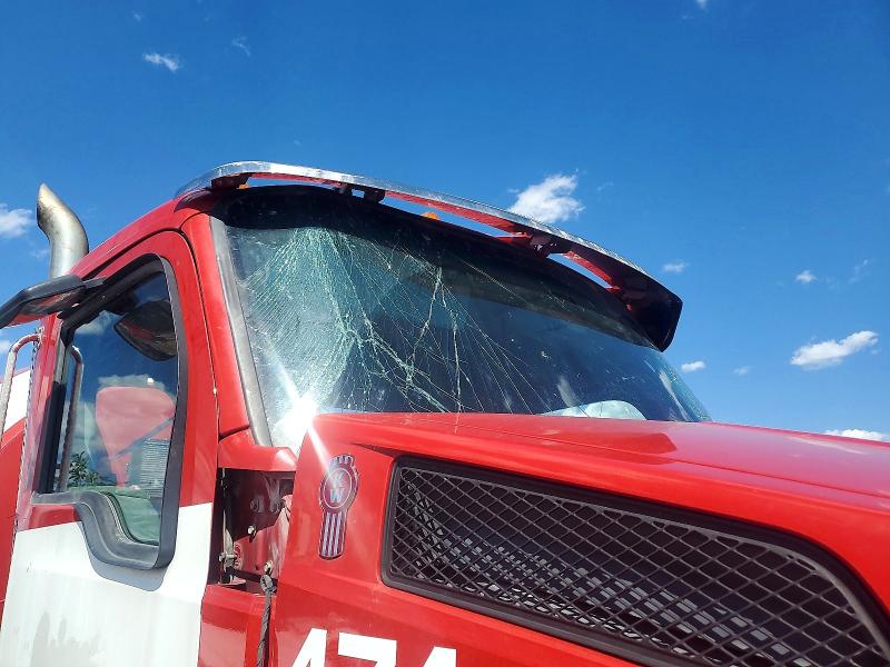 2021 Kenworth T880 VIN 1NKZXPEX2MJ466643 COPART salvage auction — ROLLOVER, MO - SALVAGE CERTIFICATE OF TITLE, sold $21,700 on 2026-07-16 (photo 9)