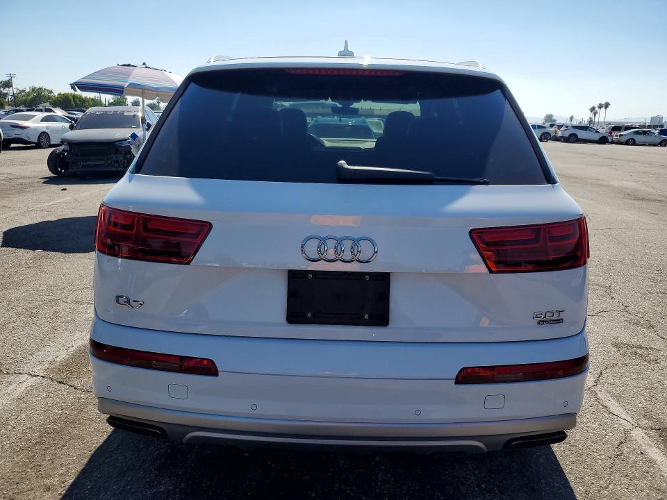 2018 Audi Q7 VIN WA1LAAF74JD019630 COPART salvage auction — MECHANICAL, CA - DIS/DLR/EXP ONLY CLEAN TITLE, sold $7,000 on 2026-08-28 (photo 6)