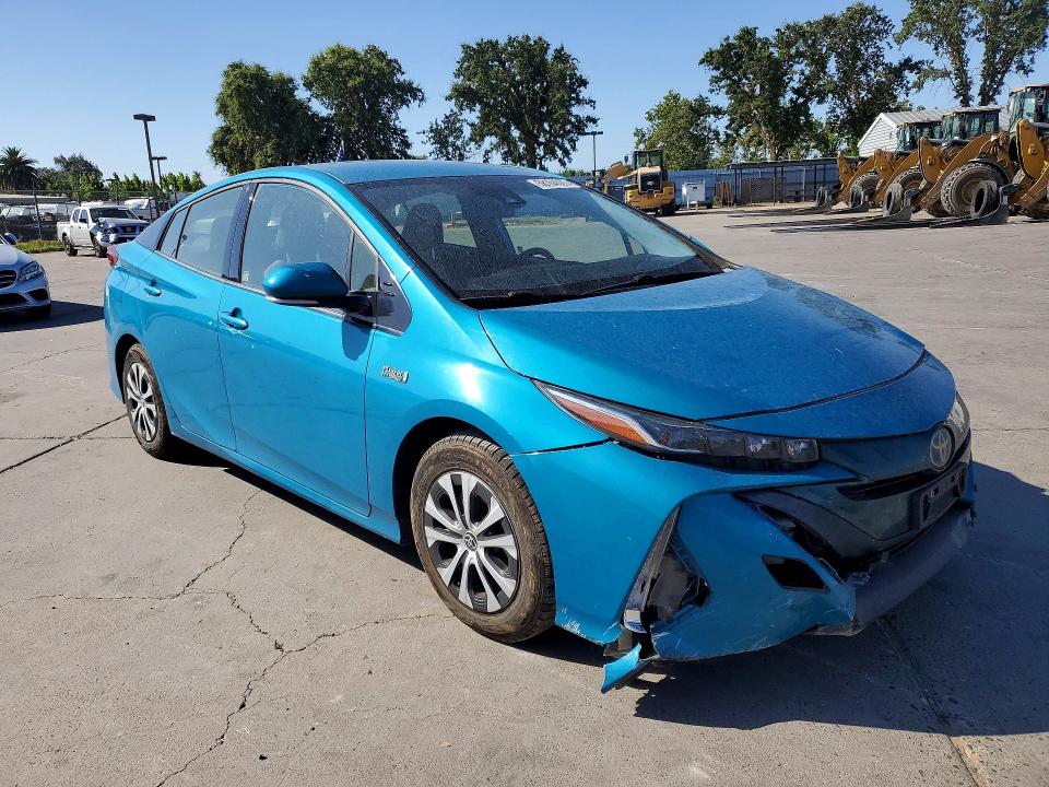 2020 Toyota Prius VIN JTDKARFPXL3123158 COPART salvage auction — FRONT END, Ca - Salvage Certificate, sold $4,650 on 2026-07-13 (photo 4)