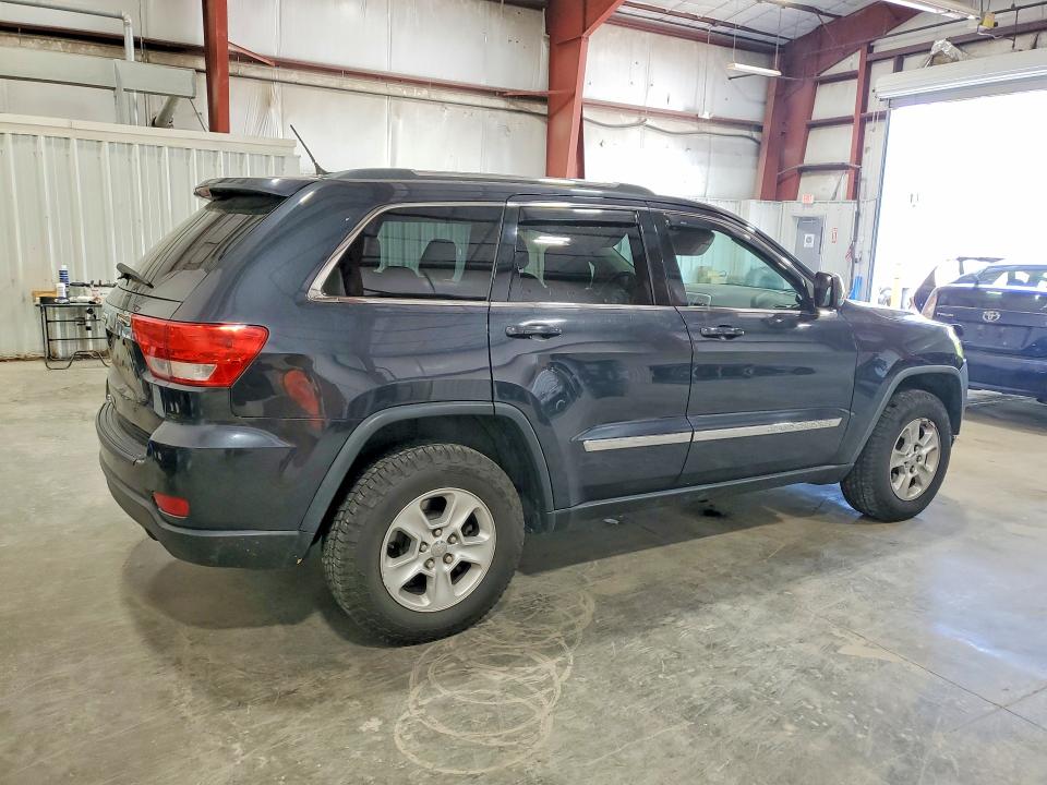 2012 Jeep Grand cherokee VIN 1C4RJFAGXCC350936 COPART salvage auction — NORMAL WEAR, Ny - Certificate Of Title, sold $475 on 2026-07-09 (photo 3)