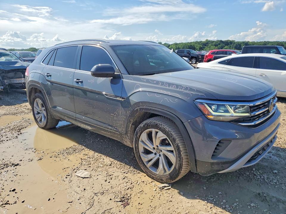 2020 Volkswagen Atlas cross sport VIN 1V2MC2CA2LC205717 COPART salvage auction — HAIL, Ks - Cert Of Title-Salvage, sold $9,800 on 2026-07-16 (photo 4)