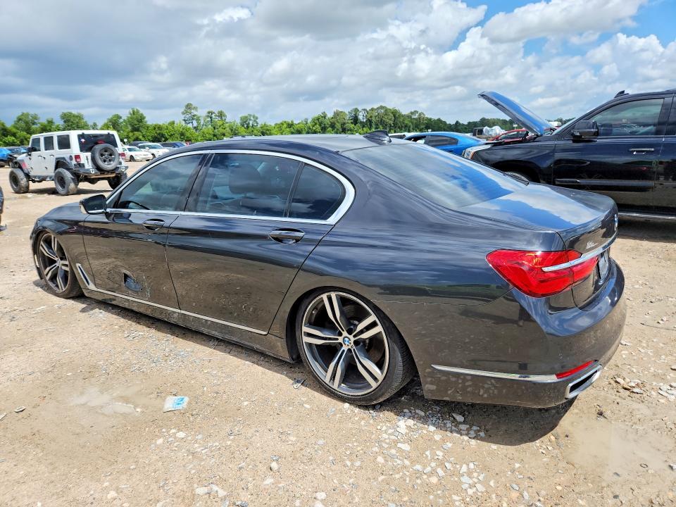 2018 BMW 7er VIN WBA7E2C57JG741481 COPART salvage auction — MINOR DENT/SCRATCHES, Tx - Certificate Of Title, sold $4,350 on 2026-07-28 (photo 2)