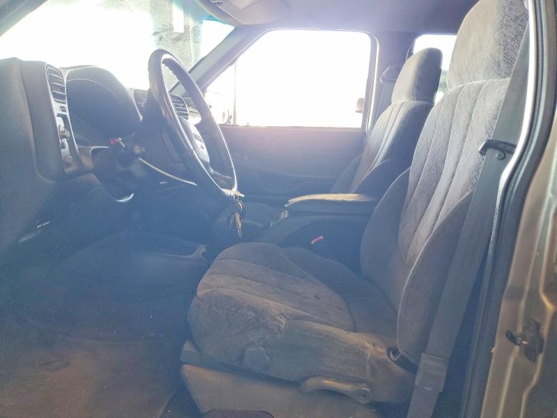 2002 Gmc Sonoma VIN 1GTDT13W32K208282 COPART salvage auction — MINOR DENT/SCRATCHES, Ca - Dis/Dlr/Exp Only Clean Title, sold $750 on 2026-07-02 (photo 7)