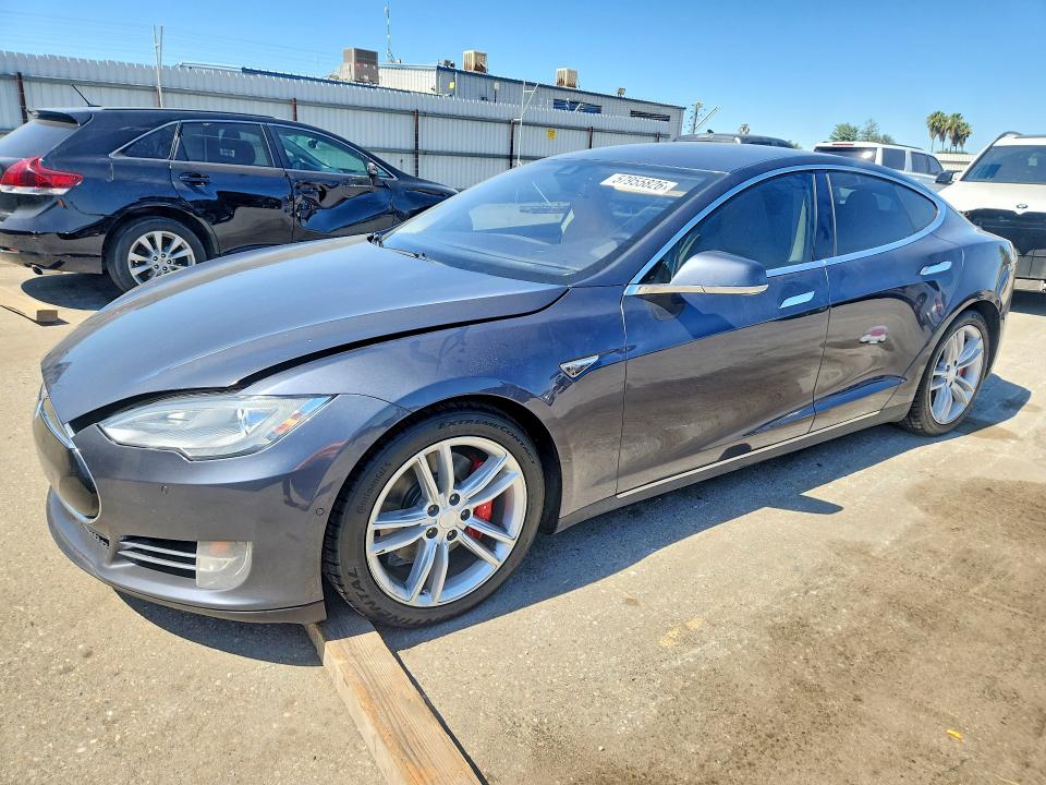 2014 Tesla Model s VIN 5YJSA1H12EFP60545 COPART salvage auction — NORMAL WEAR, Ca - Dis/Dlr/Exp Only Clean Title, sold $2,650 on 2026-07-10 (photo 1)