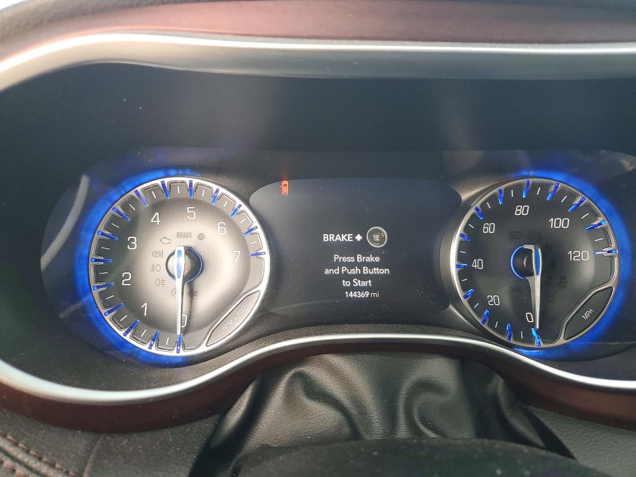 2017 Chrysler Pacifica VIN 2C4RC1GG3HR585732 COPART salvage auction — Mechanical, TX - SALVAGE VEHICLE TITLE, sold $2,850 on 2026-07-09 (photo 9)