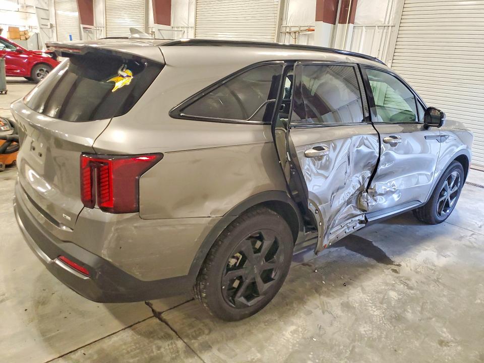 2026 Kia VIN KNDRKDJG3T5439012 COPART salvage auction — SIDE, Mn - Cert Of Title-Salvage, sold $5,700 on 2026-07-27 (photo 3)