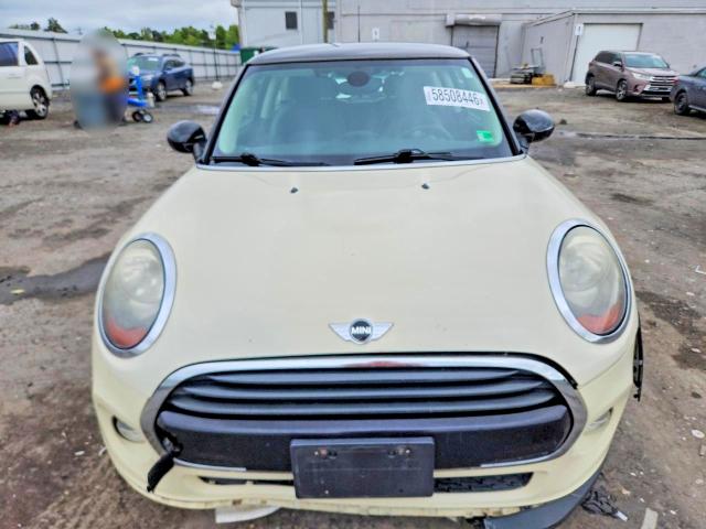2017 Mini VIN WMWXP5C5XH3C63573 COPART salvage auction — FRONT END, Va - Certificate Of Title, sold $1,700 on 2026-08-02 (photo 5)