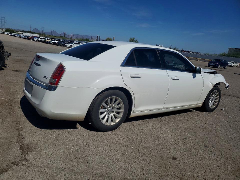 2014 Chrysler 300 VIN 2C3CCAAG3EH243721 COPART salvage auction — FRONT END, Az - Cert Of Title - Salvage, sold $775 on 2026-07-31 (photo 3)