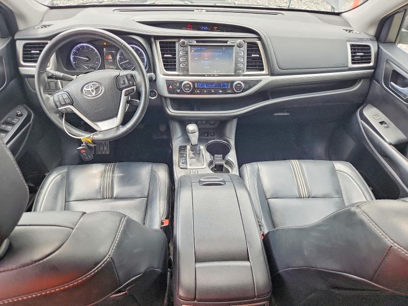 2018 Toyota Highlander VIN 5TDJZRFH0JS544119 COPART salvage auction — ALL OVER, WI - CERTIFICATE OF TITLE, sold $6,200 on 2026-07-20 (photo 8)
