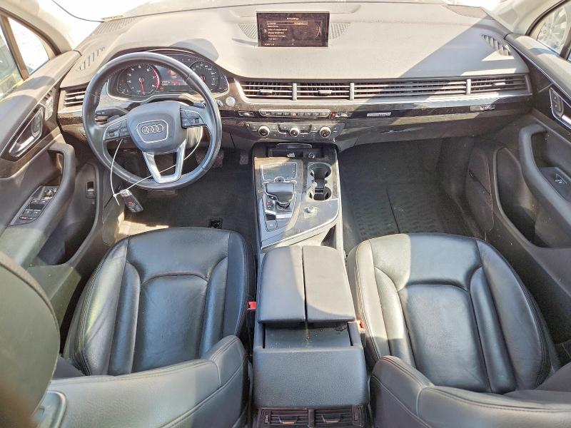 2017 Audi Q7 VIN WA1LAAF72HD003999 COPART salvage auction — MINOR DENT/SCRATCHES, UT - CERTIFICATE OF TITLE, sold $3,700 on 2026-07-10 (photo 8)