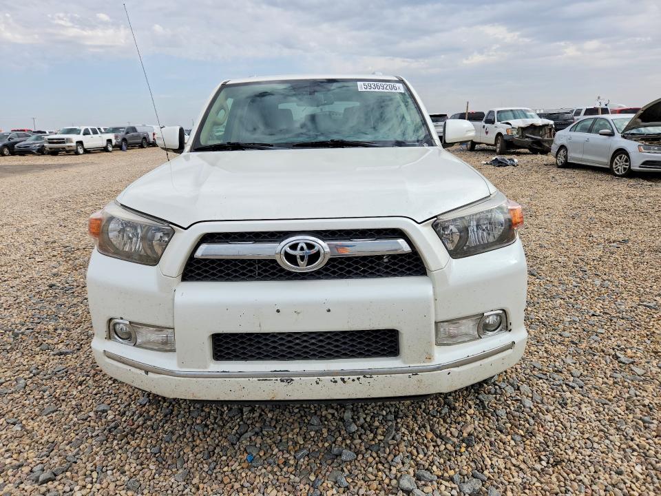 2012 Toyota 4runner VIN JTEBU5JRXC5102142 COPART salvage auction — MINOR DENT/SCRATCHES, Tx - Certificate Of Title, sold $7,800 on 2026-07-07 (photo 5)