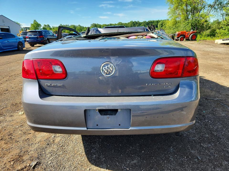 2008 Buick Lucerne VIN 1G4HP57238U121172 COPART salvage auction — WATER/FLOOD, Oh - Cert Of Title-Salvage Flood, sold $350 on 2026-07-09 (photo 6)