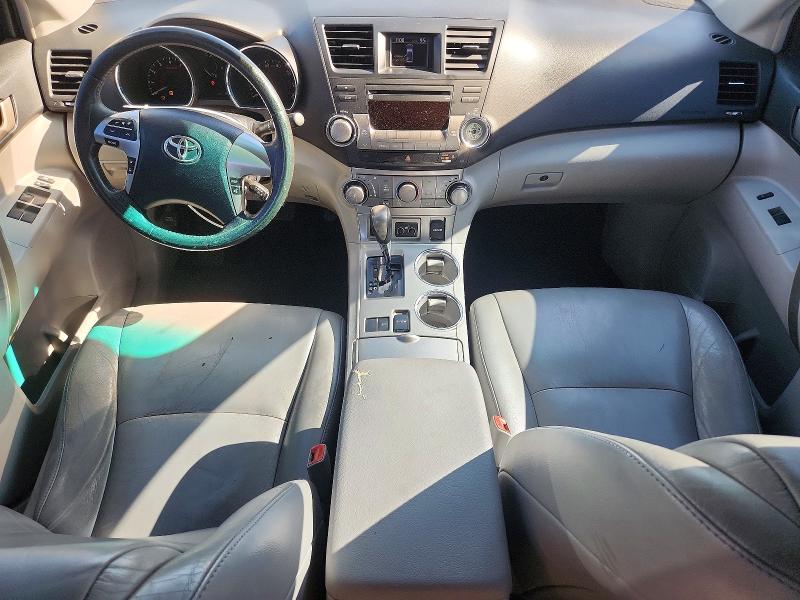 2011 Toyota Highlander VIN 5TDZK3EHXBS040815 COPART salvage auction — MINOR DENT/SCRATCHES, Nv - Cert Of Title-Rebuilt Total Lo, sold $2,600 on 2026-07-08 (photo 8)