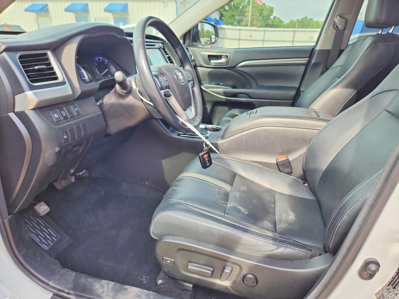 2017 Toyota VIN 5TDJZRFH3HS457258 COPART salvage auction — REAR END, Fl - Cert Of Title Slvg Rebuildable, sold $7,900 on 2026-07-31 (photo 7)