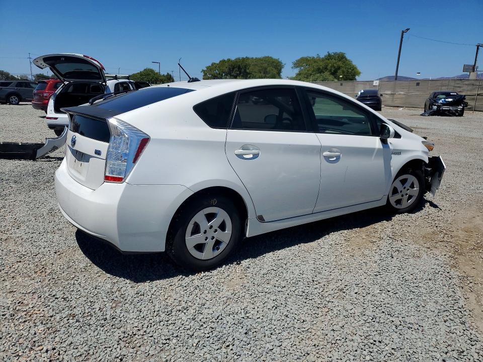 2011 Toyota Prius VIN JTDKN3DU9B0268640 COPART salvage auction — FRONT END, CA - SALVAGE CERTIFICATE, sold $1,250 on 2026-07-17 (photo 3)