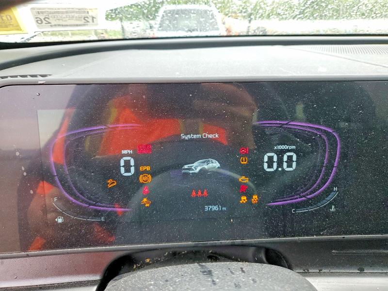 2025 Kia Sportage VIN 5XYK3CDF7SG277130 COPART salvage auction — REAR END, Ny - Mv-907A Salvage Certificate, sold $225 on 2026-07-27 (photo 9)