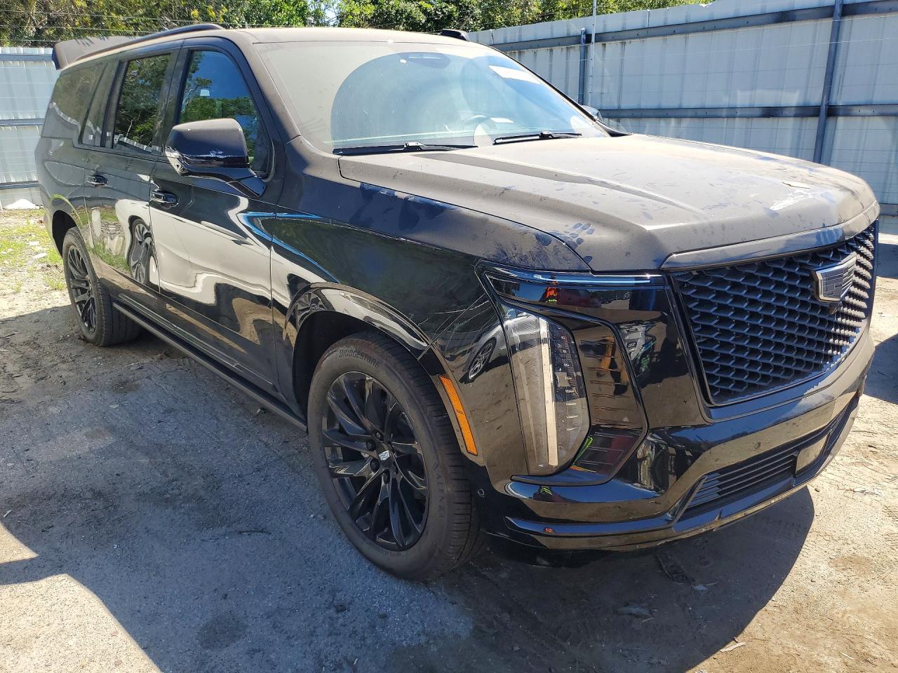 2025 Cadillac Escalade ESV VIN 1GYS9RRL7SR270819 COPART salvage auction — Rear End, GA - CERT OF TITLE-SALVAGE, sold $87,500 on 2026-06-30 (photo 4)