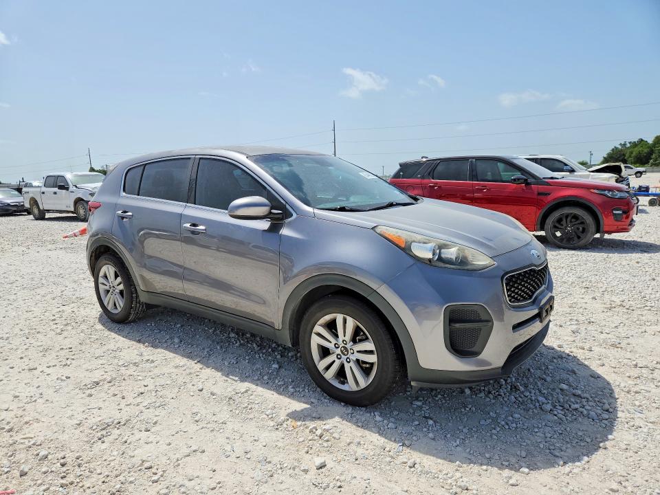 2018 Kia Sportage VIN KNDPM3AC9J7350913 COPART salvage auction — VANDALISM, TX - SALVAGE VEHICLE TITLE, sold $3,100 on 2026-07-23 (photo 4)