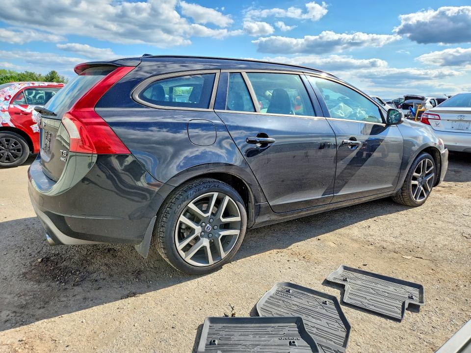 2018 Volvo VIN YV140MSLXJ2383610 COPART salvage auction — FRONT END, PA - CERTIFICATE OF SALVAGE, sold $375 on 2026-07-24 (photo 3)