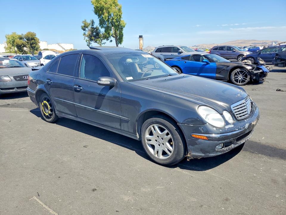 2003 Mercedes-benz E-klasse VIN WDBUF65J43A159508 COPART salvage auction — FRONT END, Ca - Dlr/Dis/Exp Only Salvage Title, sold $350 on 2026-07-08 (photo 4)