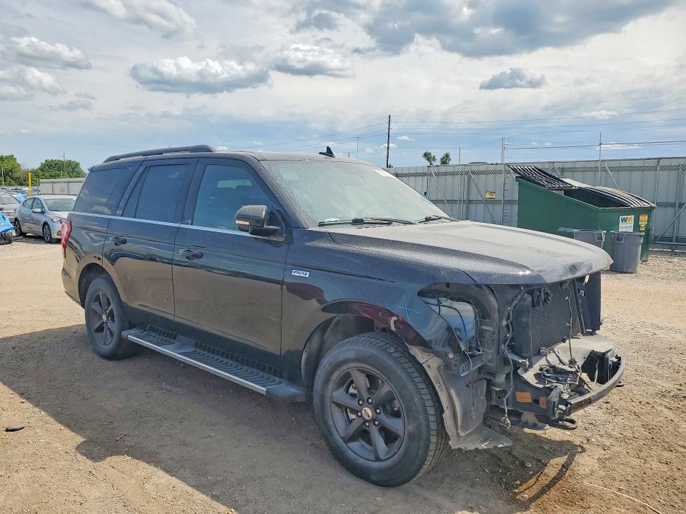2018 Ford VIN 1FMJU1JT1JEA19969 COPART salvage auction — FRONT END, Ia - Cert Of Title-Salvage Title, sold $7,800 on 2026-07-31 (photo 4)