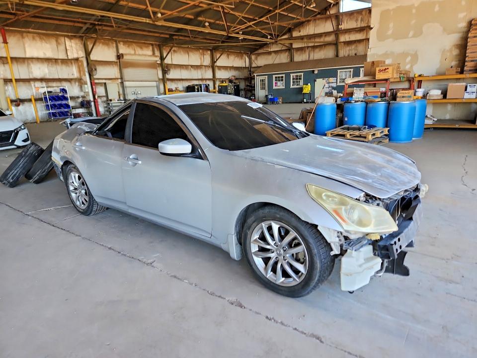 2009 Infiniti G37 VIN JNKCV61E99M306999 COPART salvage auction — ALL OVER, AZ - CERT OF TITLE - SALVAGE, sold $225 on 2026-07-29 (photo 4)