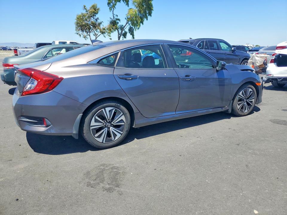 2018 Honda Civic VIN JHMFC1F7XJX008478 COPART salvage auction — FRONT END, CA - SALVAGE CERTIFICATE, sold $3,950 on 2026-07-15 (photo 3)