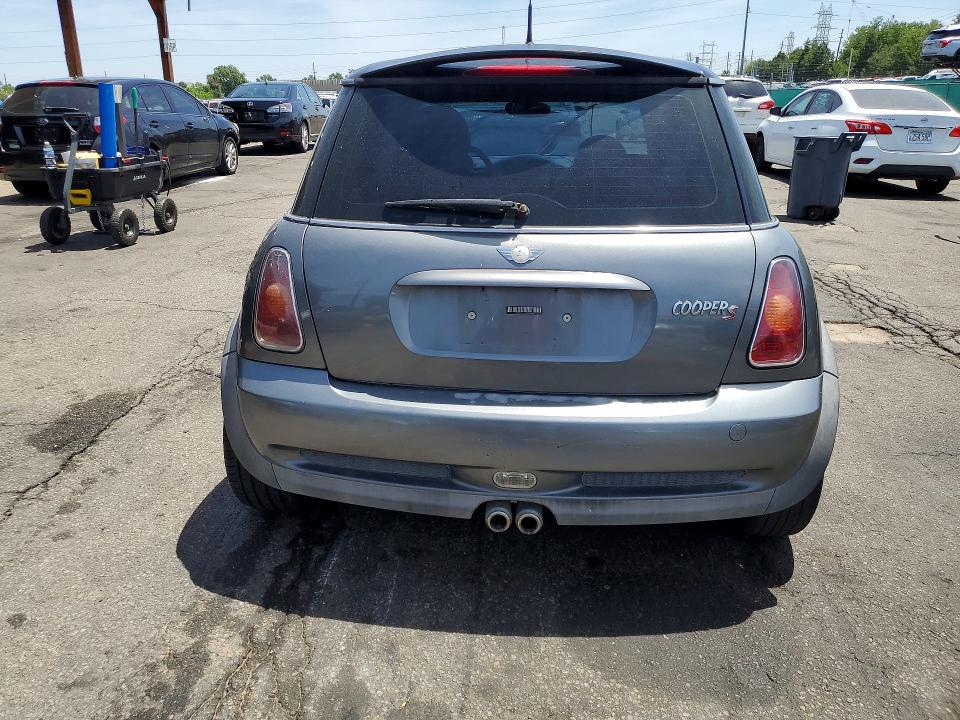 2002 Mini Cooper VIN WMWRE33482TD56884 COPART salvage auction — HAIL, Co - Salvage Title, sold $275 on 2026-07-09 (photo 6)