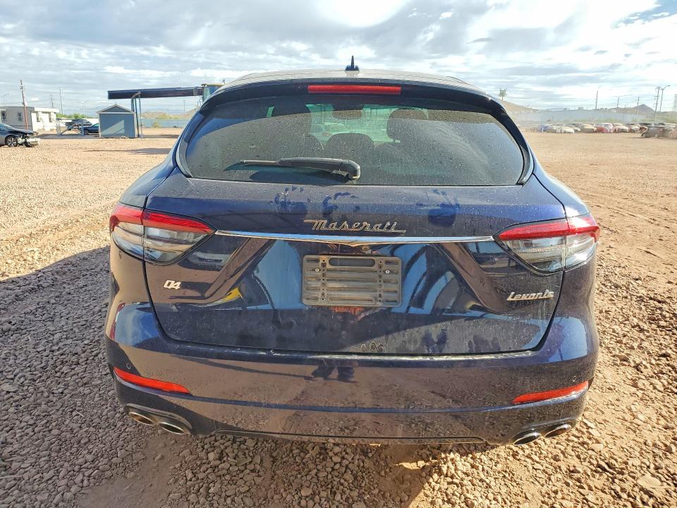 2021 Maserati VIN ZN661XUA7MX363118 COPART salvage auction — MINOR DENT/SCRATCHES, Az - Cert Of Title - Salvage, sold $12,500 on 2026-08-25 (photo 6)