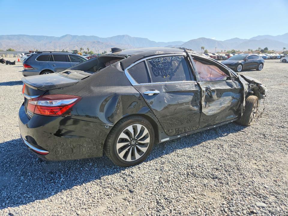2017 Honda Accord VIN JHMCR6F72HC006580 COPART salvage auction — ROLLOVER, Ca - Salvage Certificate, sold $325 on 2026-07-22 (photo 3)