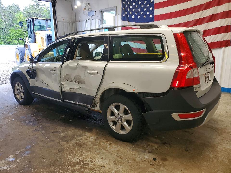 2010 Volvo Xc70 VIN YV4960BZ6A1079748 COPART salvage auction — SIDE, Me - Cert Of Title-Salvage Collisio, sold $675 on 2026-07-09 (photo 2)