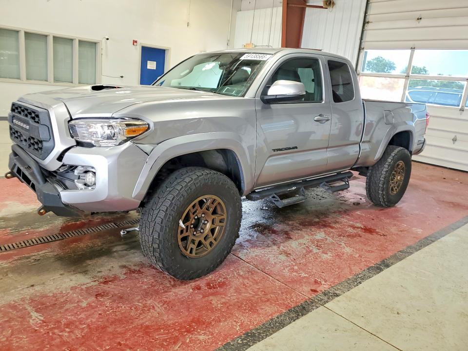 2017 Toyota Tacoma VIN 5TFSZ5AN7HX078560 COPART salvage auction — FRONT END, Ny - Mv-907A Salvage Certificate, sold $9,200 on 2026-07-20 (photo 1)