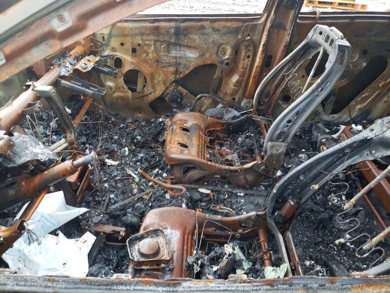 2016 Chevrolet Equinox VIN 2GNFLFEK9G6214346 COPART salvage auction — BURN, Ky - Bill Of Sale/Part Only/No Titl, sold $200 on 2026-07-23 (photo 7)