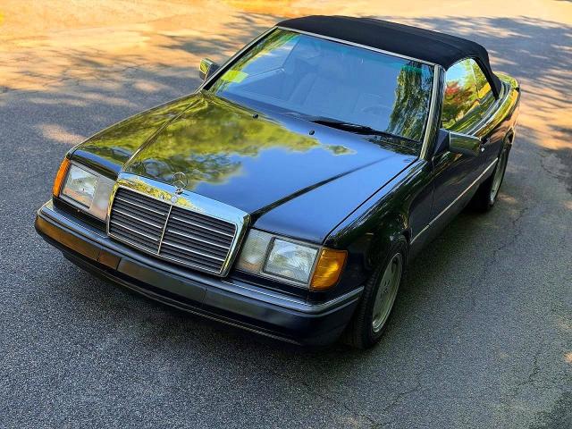 1993 Mercedes-benz 300 VIN WDBEA66E7PB922559 COPART salvage auction — NORMAL WEAR, FL - CERTIFICATE OF TITLE (P), sold $8,700 on 2026-07-20 (photo 2)