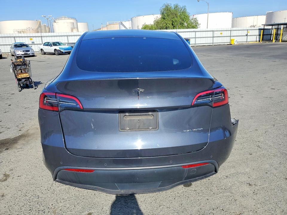2022 Tesla Model y VIN 7SAYGDEE8NF480617 COPART salvage auction — FRONT END, Ca - Non-Repairable Vehicle Cert, sold $775 on 2026-07-29 (photo 6)