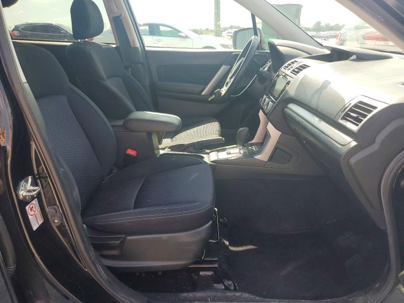 2017 Subaru Forester VIN JF2SJAEC5HH419703 COPART salvage auction — SIDE, Salvage Title, sold $2,150 on 2026-07-13 (photo 7)
