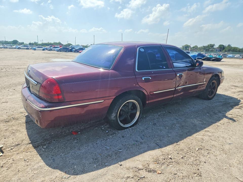 2007 Mercury Grand marquis VIN 2MEFM74V27X620484 COPART salvage auction — SIDE, Fl - Cert Of Title Slvg Rebuildable, sold $425 on 2026-07-09 (photo 3)