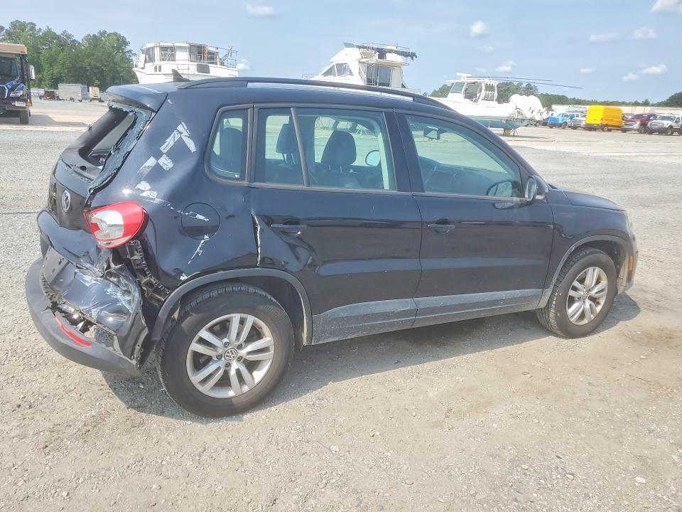 2017 Volkswagen Tiguan VIN WVGAV7AX7HK021496 COPART salvage auction — REAR END, Nc - Salvage Certificate Of Title, sold $900 on 2026-08-03 (photo 3)