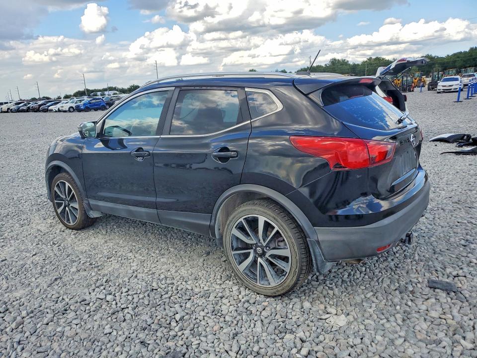 2017 Nissan Rogue VIN JN1BJ1CPXHW024161 COPART salvage auction — FRONT END, Fl - Cert Of Ttl-Rebuilt&Slvg Rbld, sold $2,200 on 2026-07-10 (photo 2)