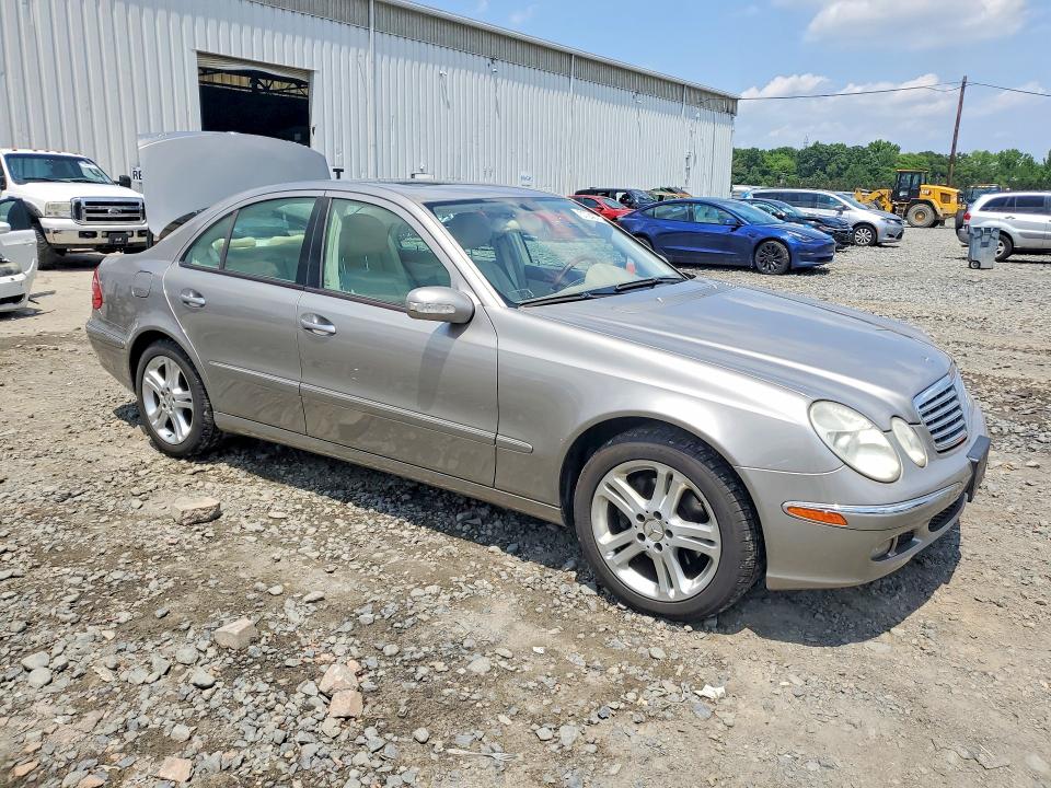 2006 Mercedes-benz E-klasse VIN WDBUF87J16X188815 COPART salvage auction — REAR END, Nj - Cert Of Title-Salvage, sold $400 on 2026-07-20 (photo 4)